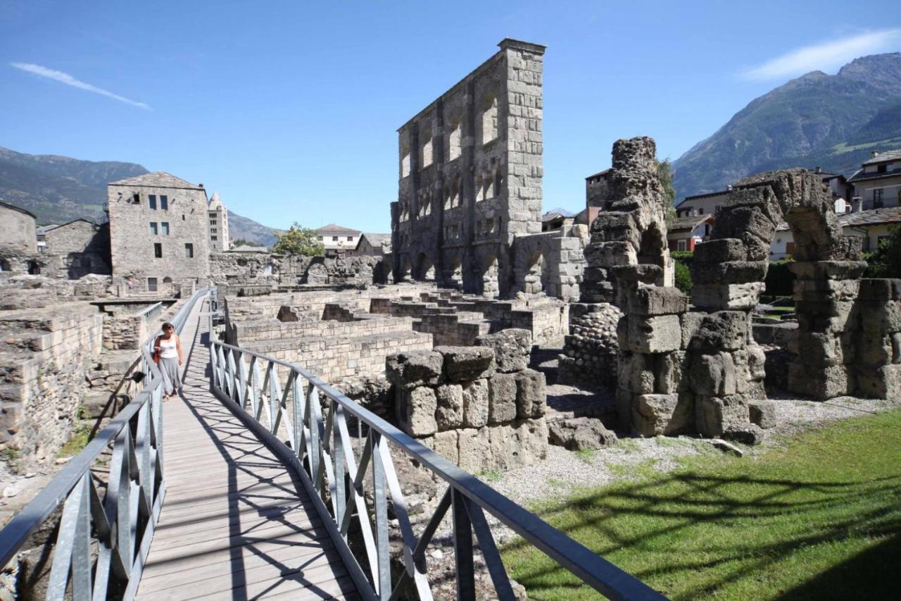 Ferienwohnung Casa Lucy Aosta Exterior foto